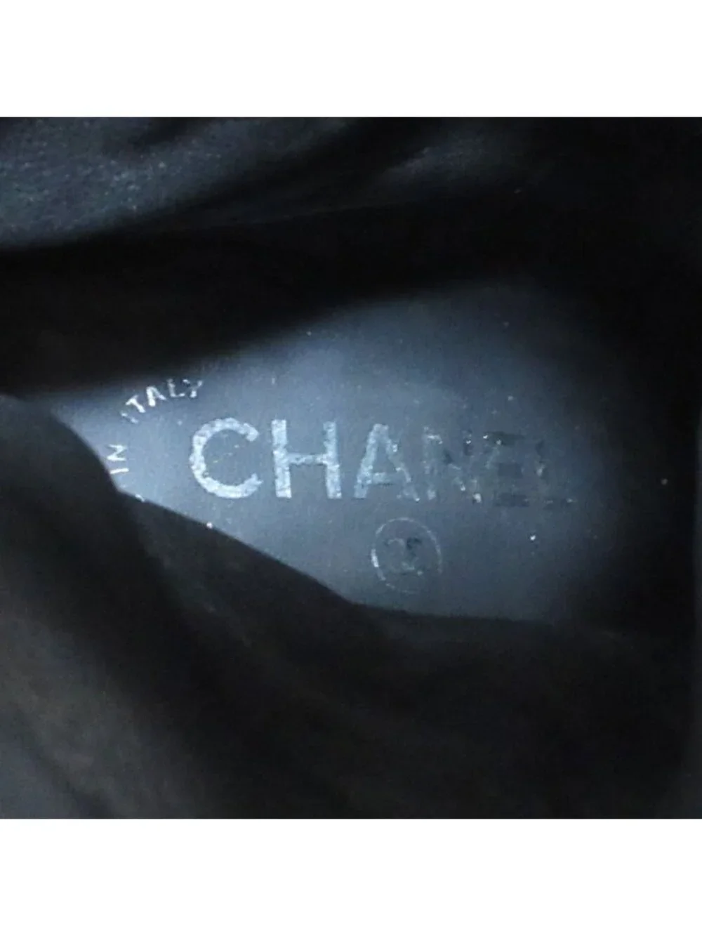 Chanel name cc